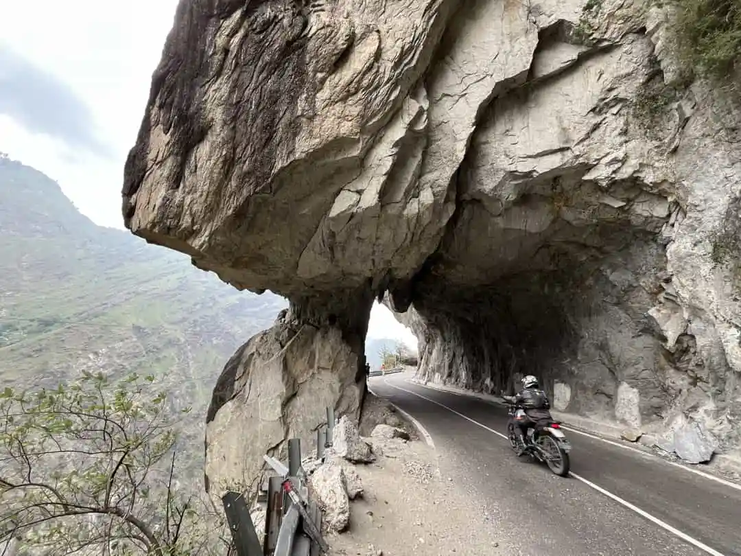 Sach Pass (4,414m): Conquer a treacherous, waterfall-laden mountain pass that separates the men from the boys.