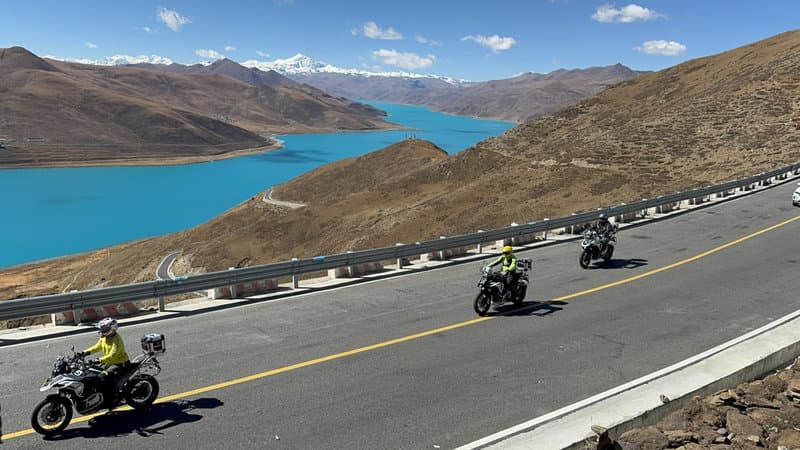 Ancient monasteries and historic Tibetan towns