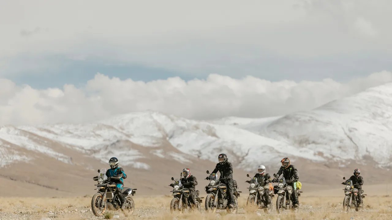 Cultural exploration of Kathmandu and Lhasa