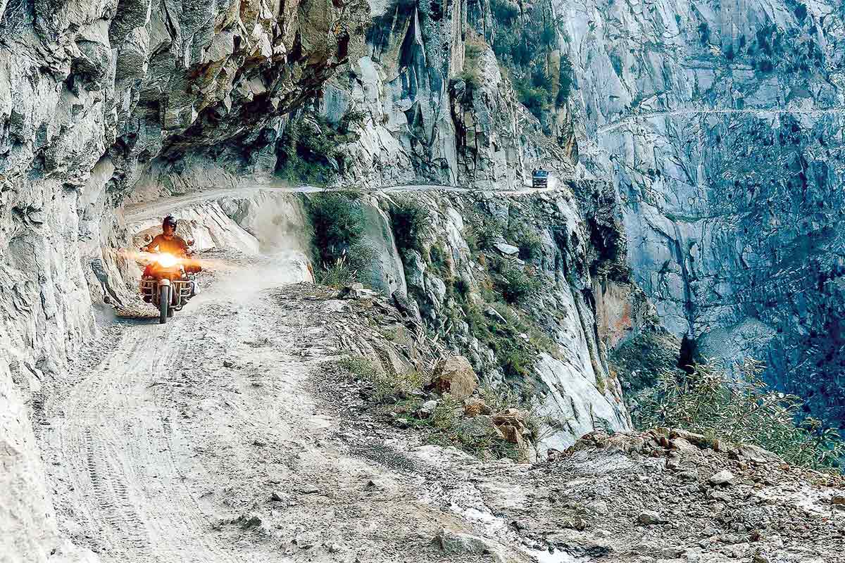 Middleland and Cliffhanger of India